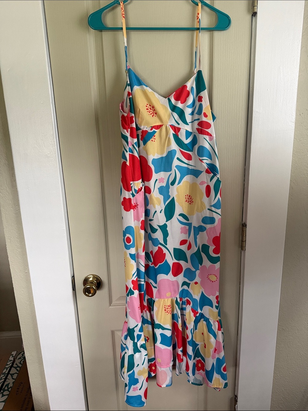 Floral Print Spaghetti Strap Maxi Dress - White Multi